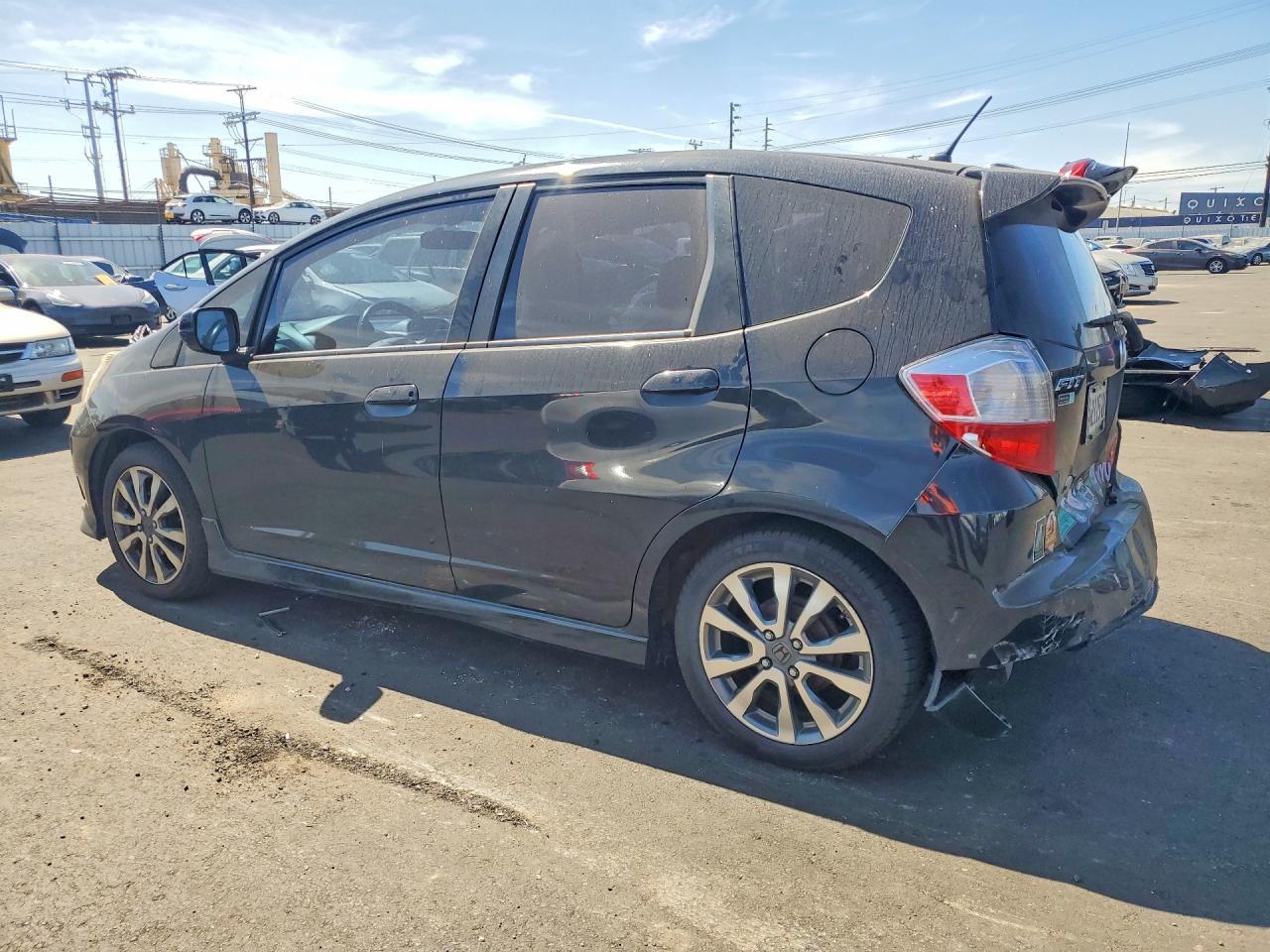 2013 Honda Fit Sport - Фото 2