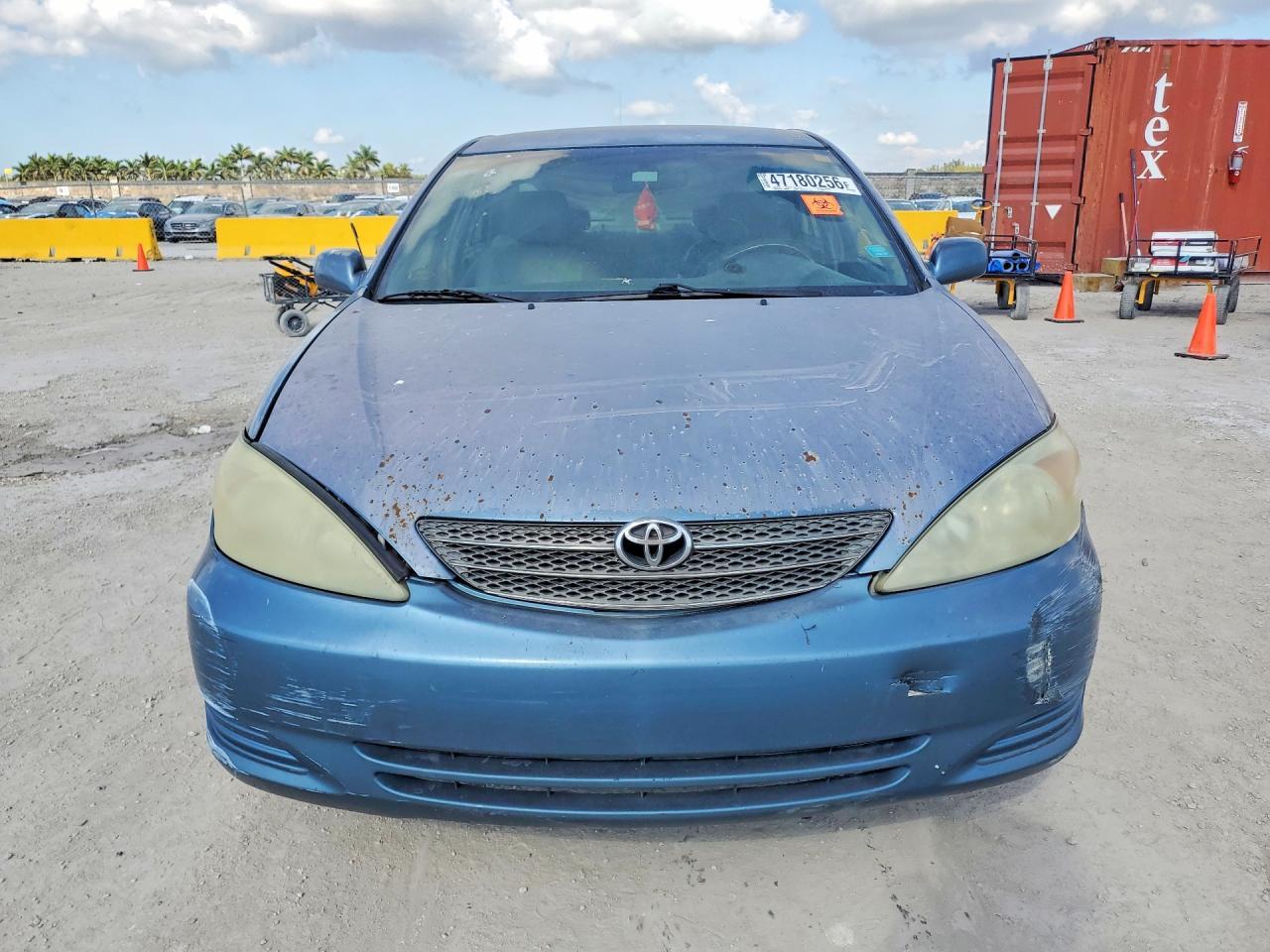 2004 Toyota Camry Le - Image 5