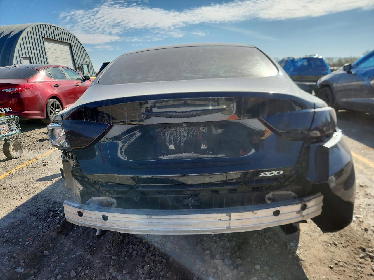 2016 Chrysler 200 Limited - Image 6