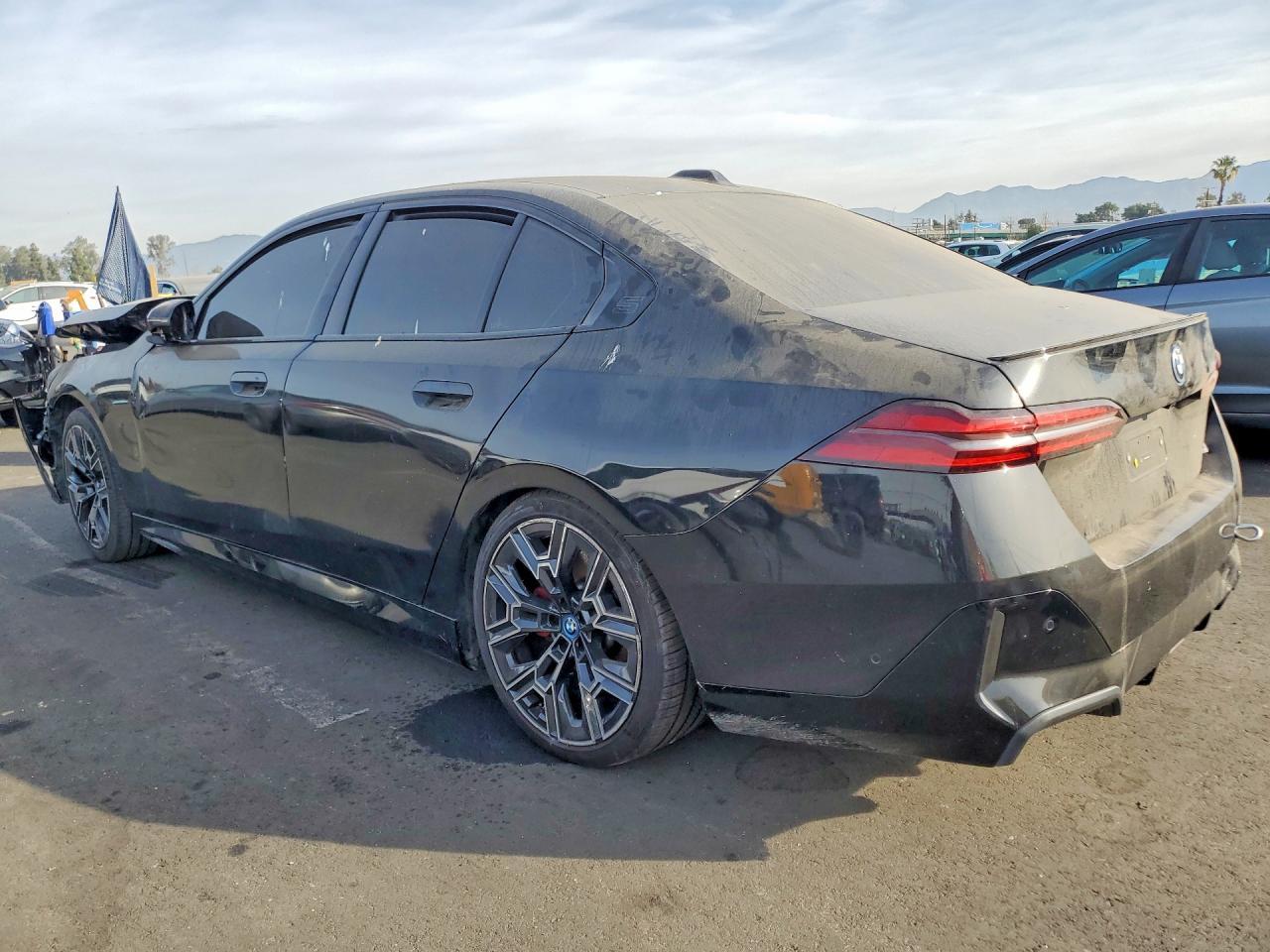 2024 BMW I5 Edrive 40 - Фото 2