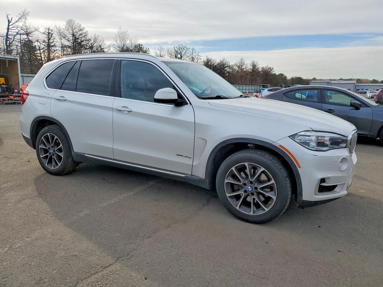 2016 BMW X5 Xdr40E - Image 4
