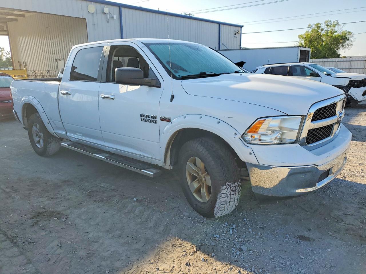 2017 Ram 1500 Slt - Image 4