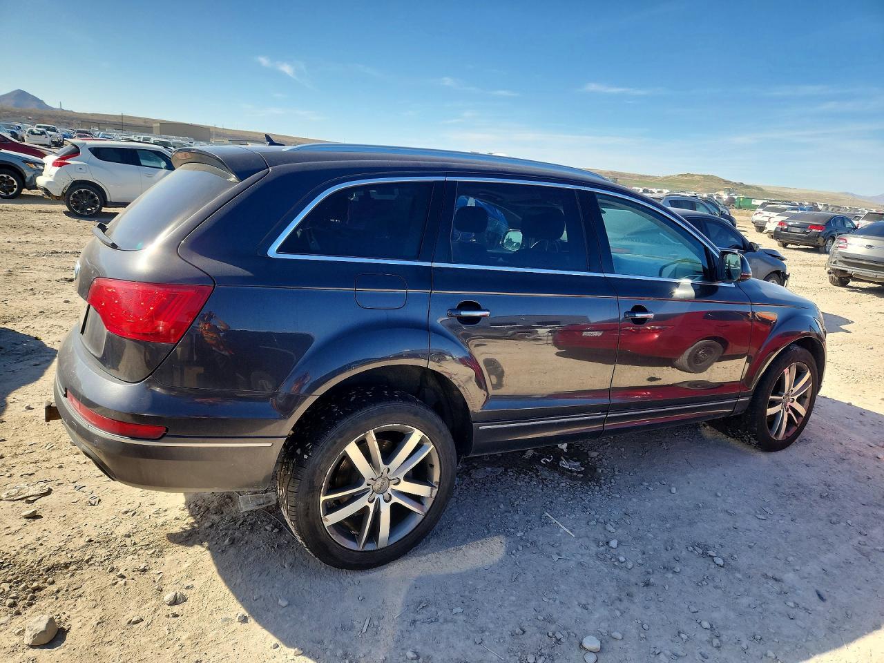 2012 Audi Q7 Premium Plus - Фото 3