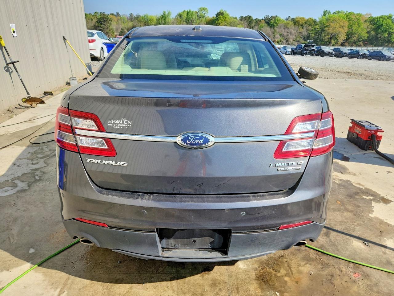 2018 Ford Taurus Limited - Фото 6
