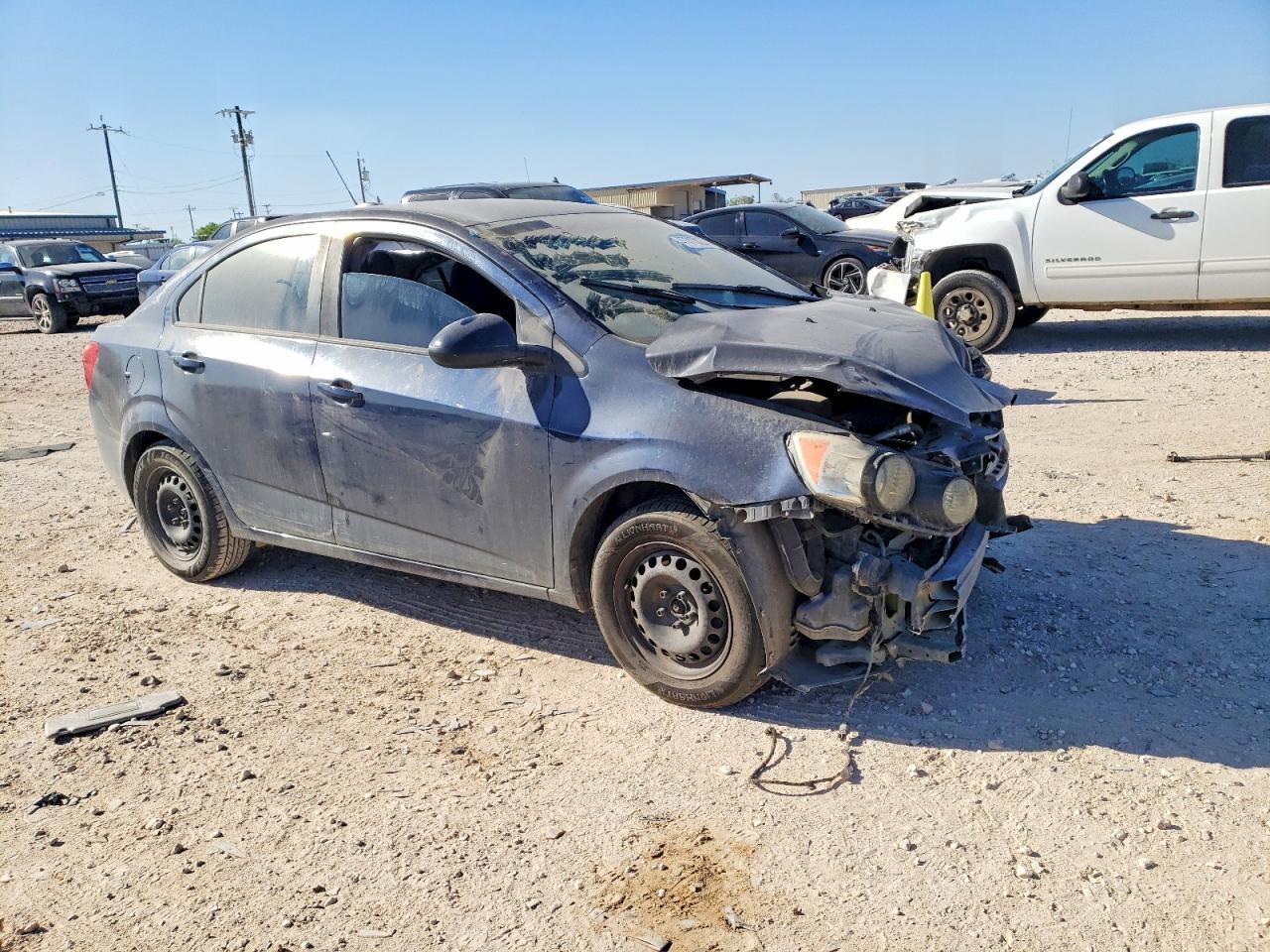 2016 Chevrolet Sonic - Image 4