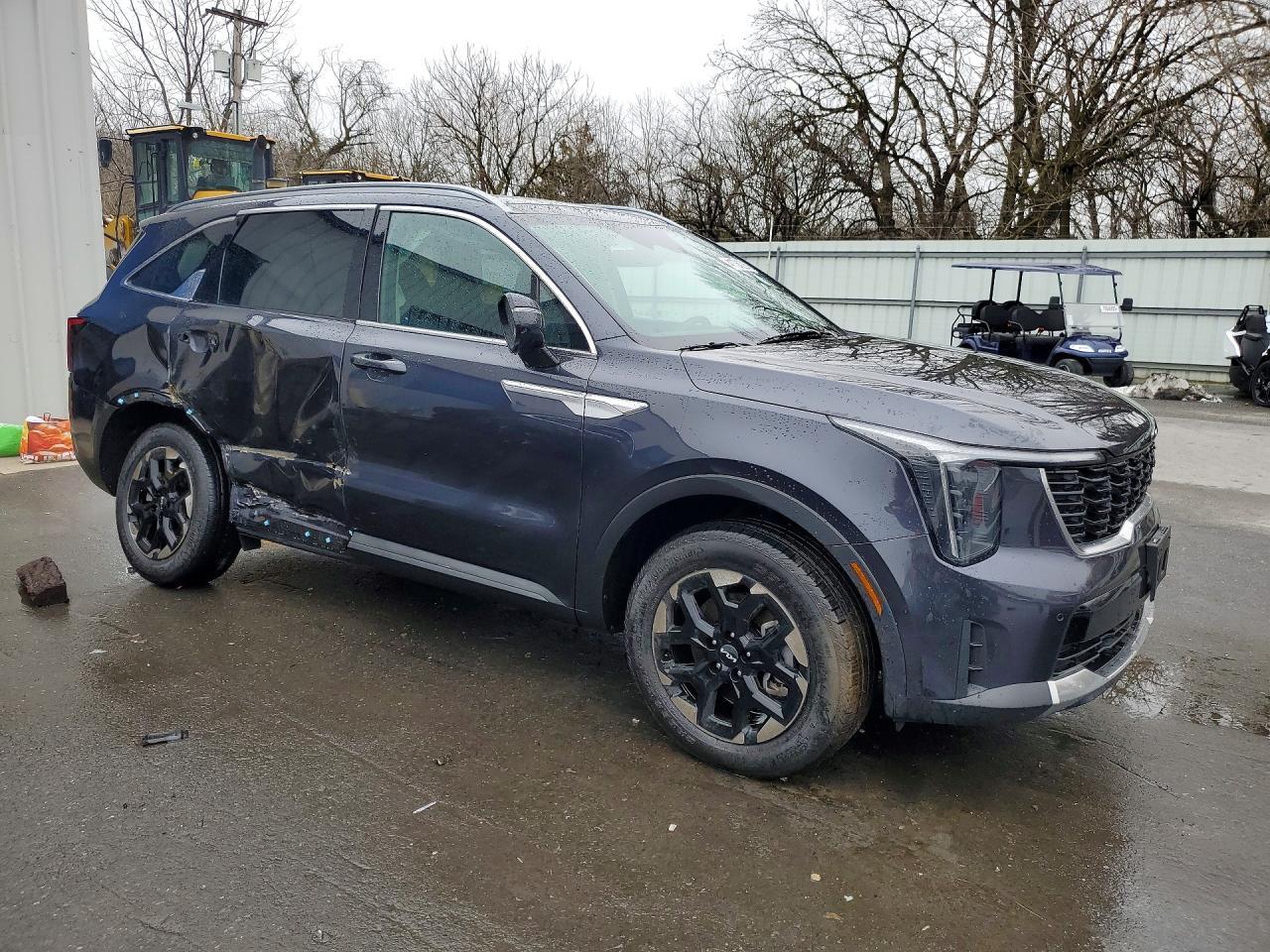 2025 Kia Sorento S - Фото 4