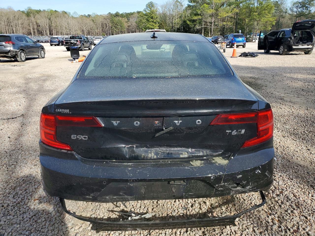 2017 Volvo S90 T6 Inscription - Image 6
