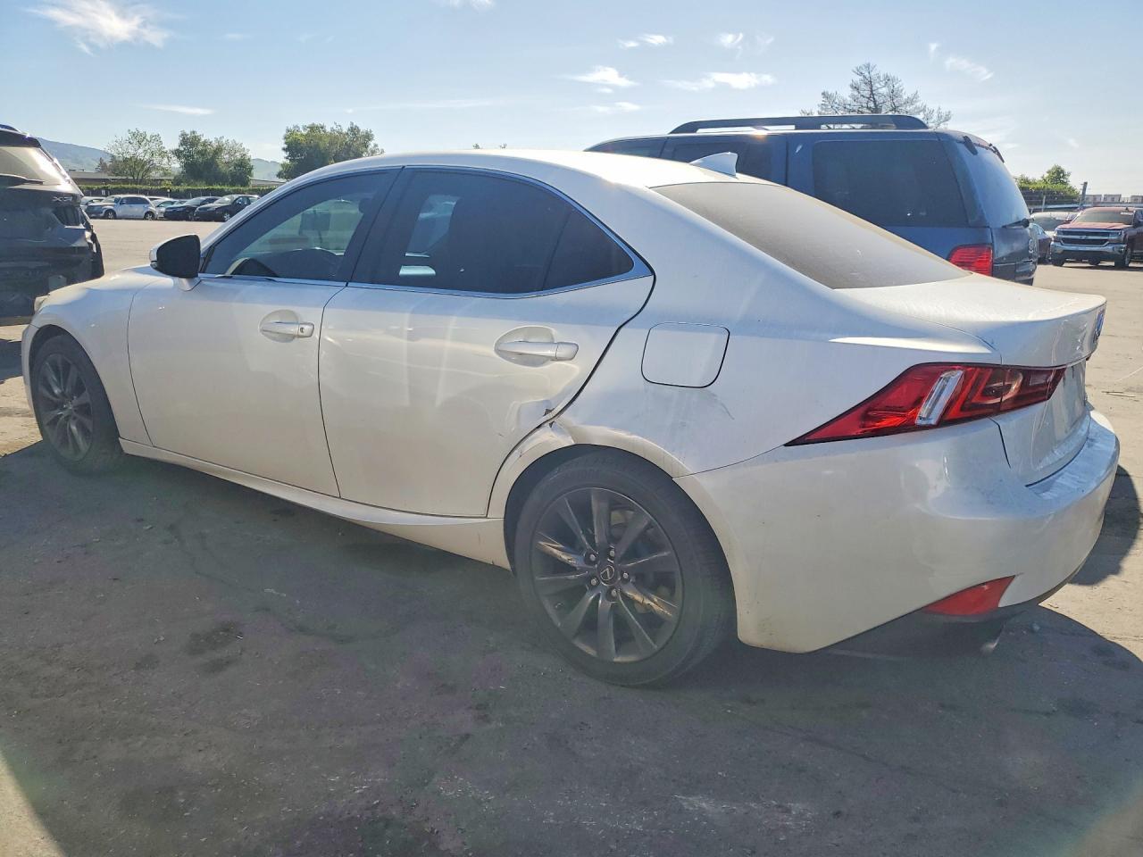 2015 Lexus Is 250 Base - Фото 2