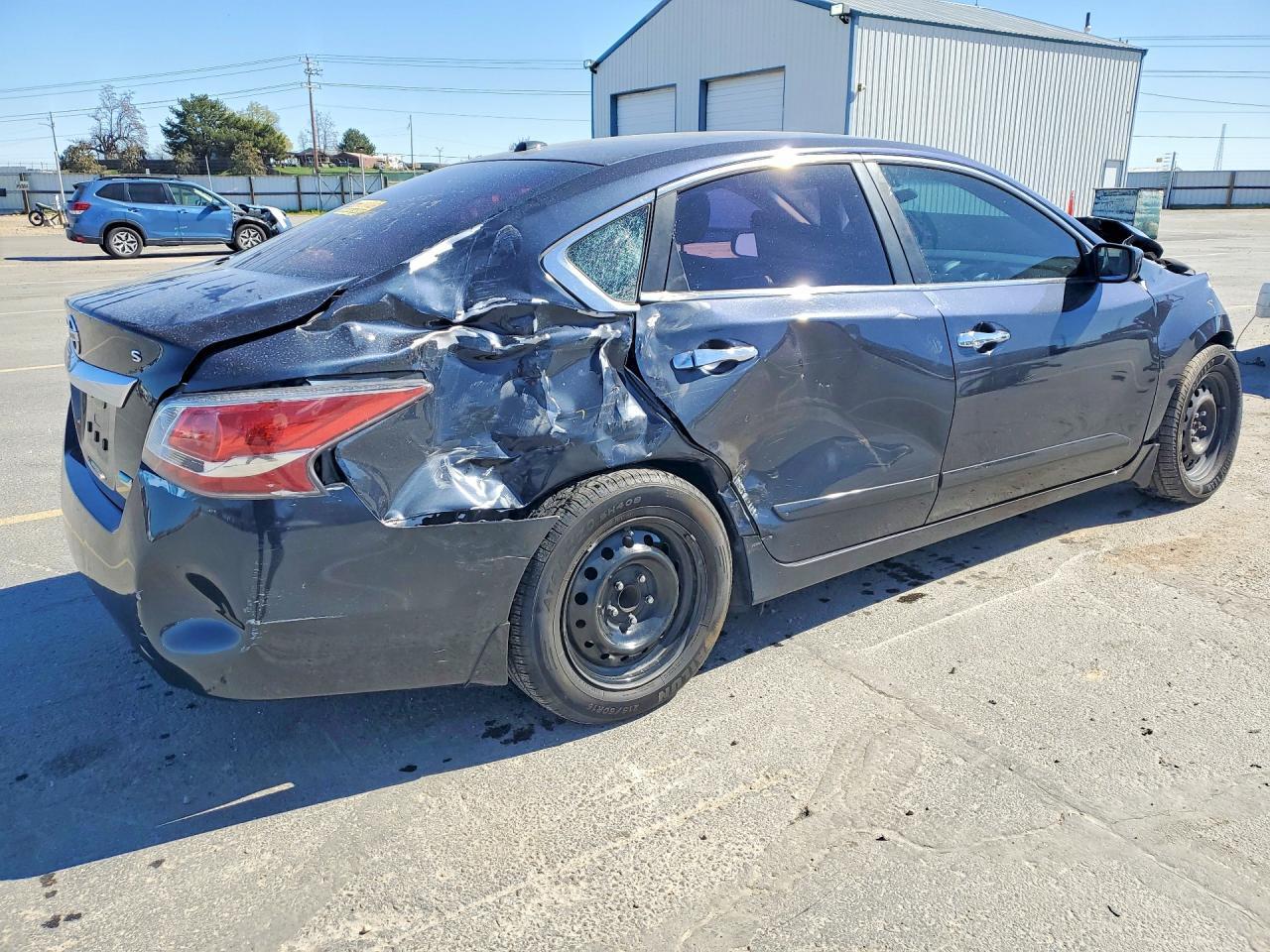 2014 Nissan Altima 2.5 S - Фото 3