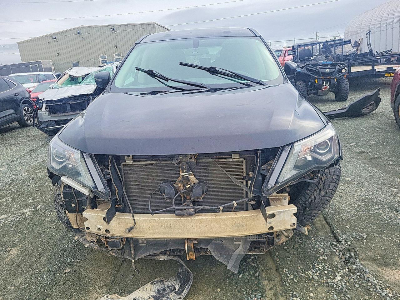 2018 Nissan Pathfinder S - Фото 5