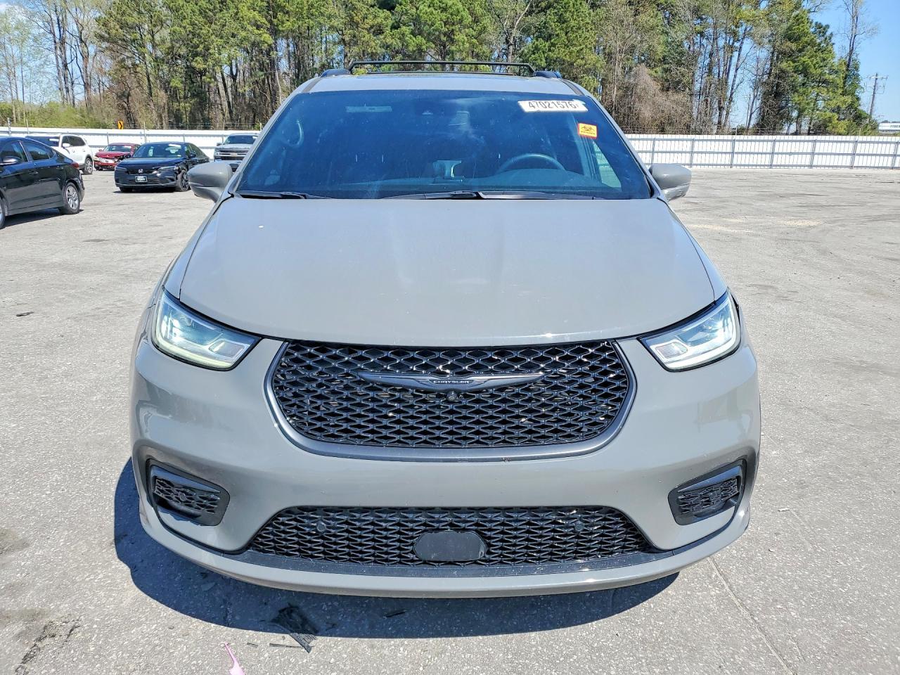 2022 Chrysler Pacifica Limited - Фото 5