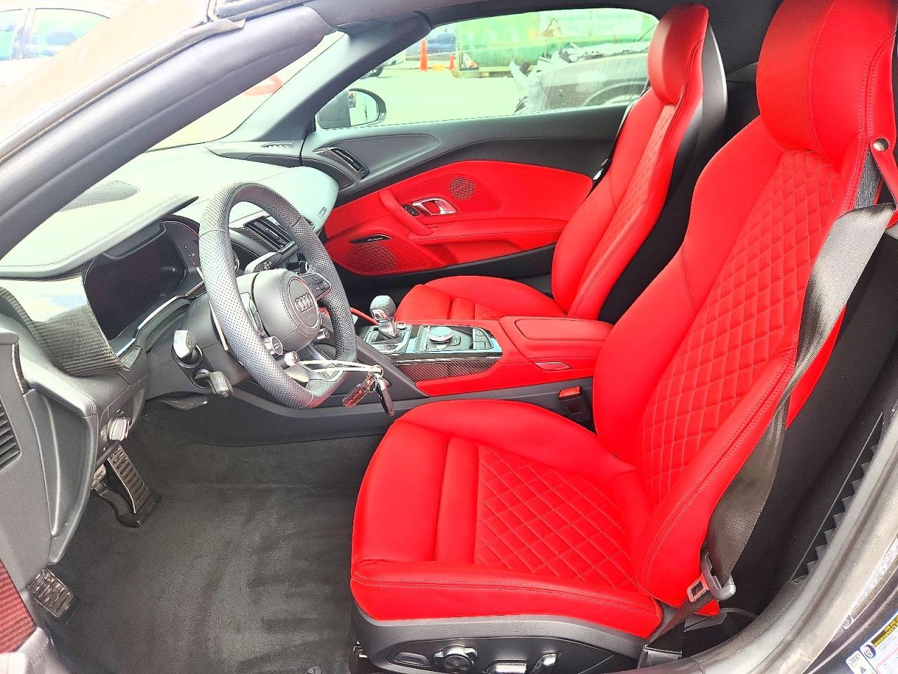 2023 Audi R8 - Фото 7