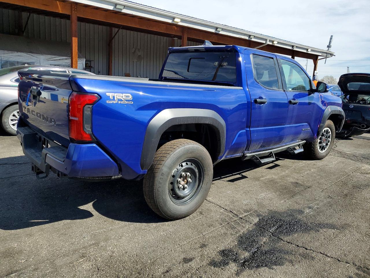 2025 Toyota Tacoma Trd Off-Road - Фото 3