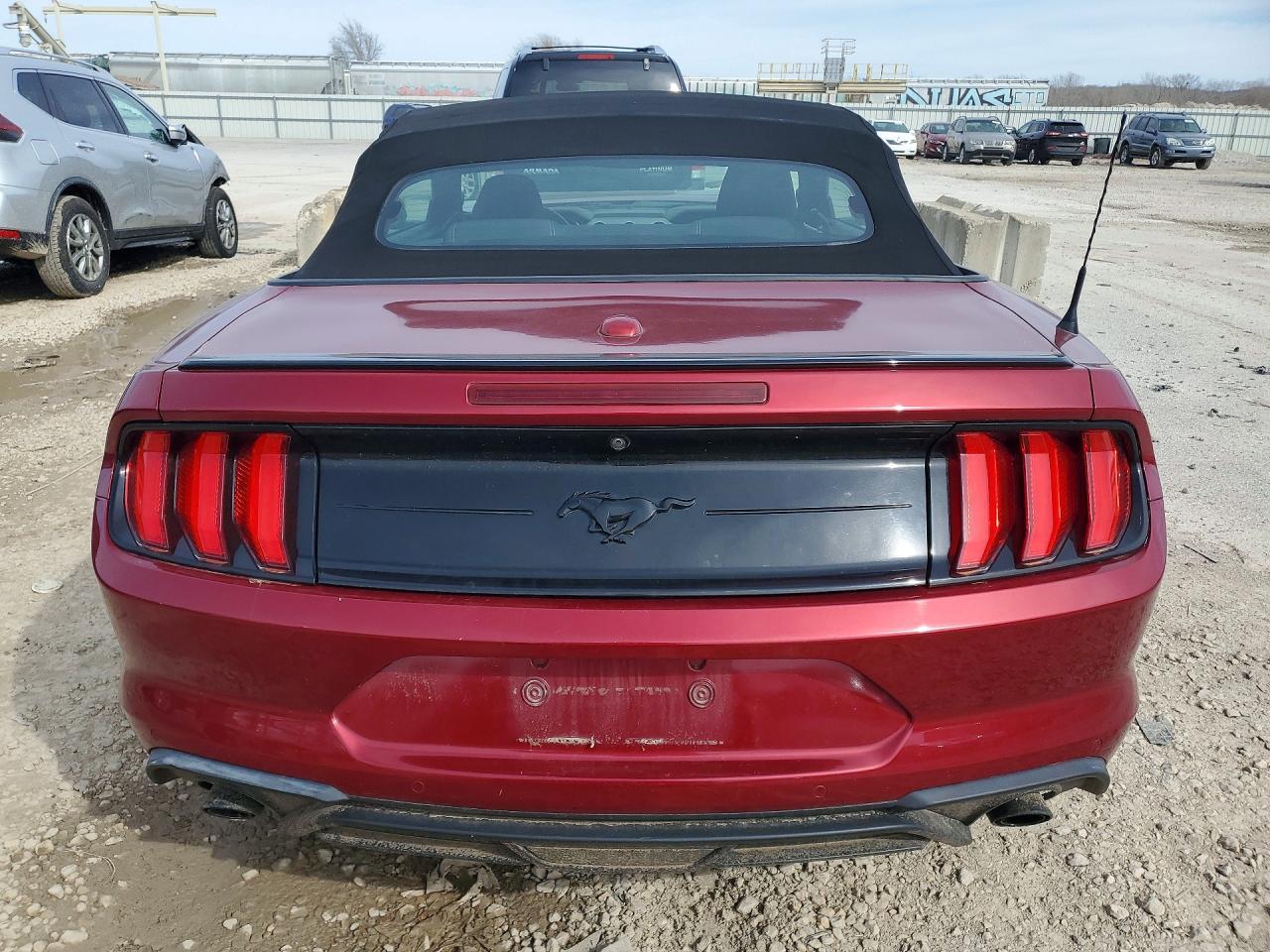 2018 Ford Mustang - Image 6
