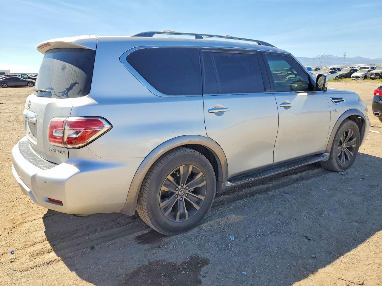 2017 Nissan Armada Platinum - Фото 3