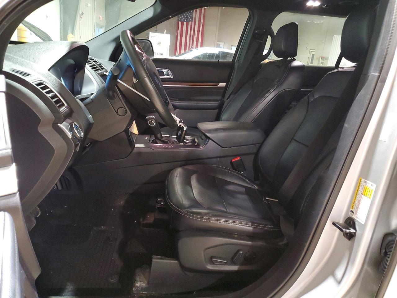 2019 Ford Explorer Limited - Image 7