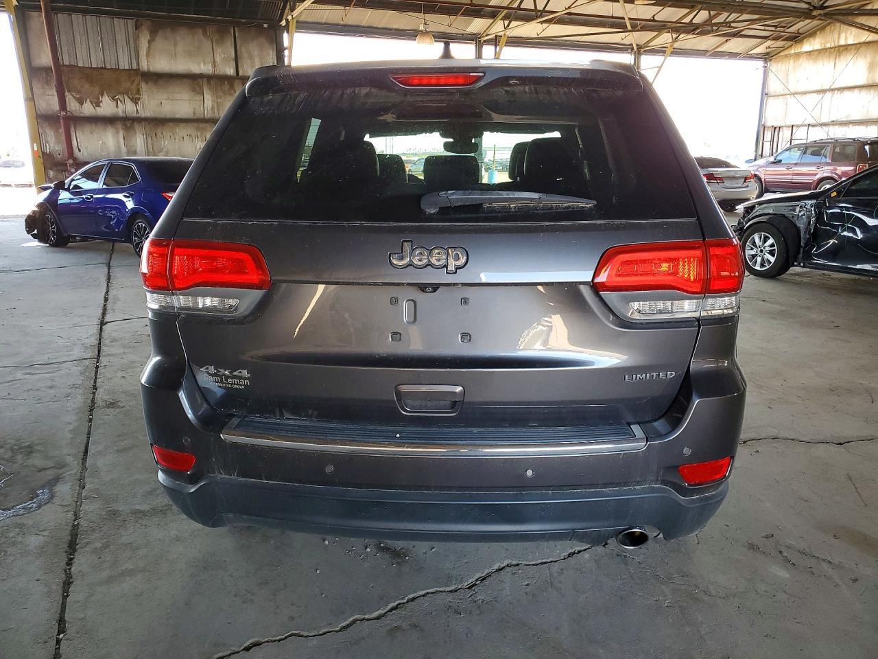 2017 Jeep Grand Cherokee Limited - Image 6
