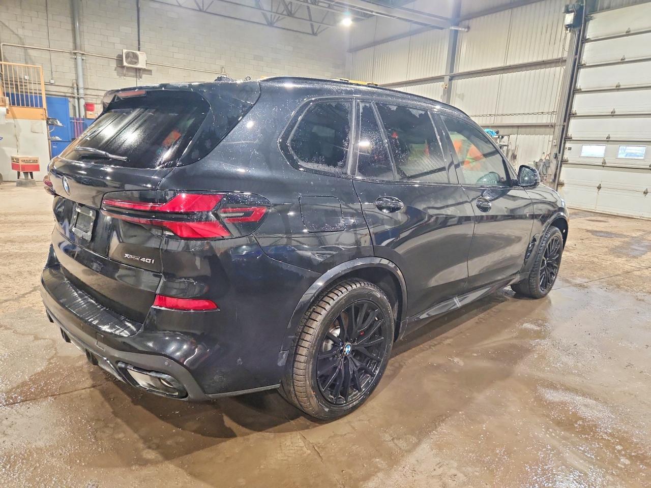 2026 BMW X5 - Image 3
