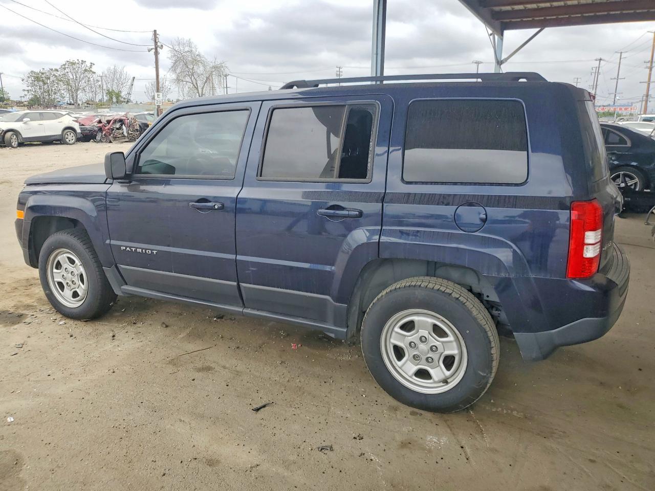 2014 Jeep Patriot Sport - Image 2