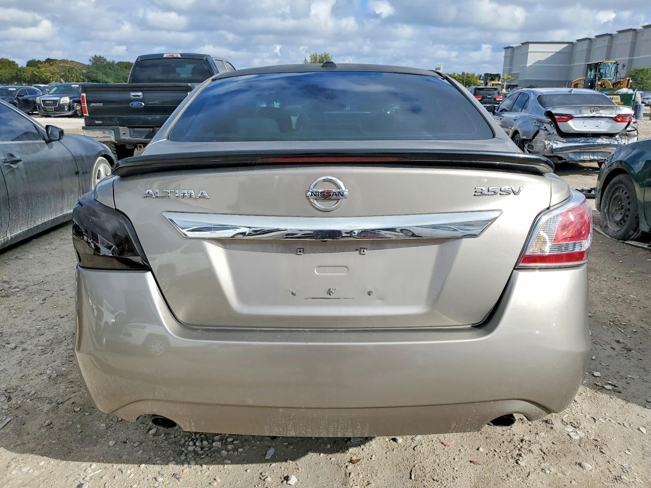 2013 Nissan Altima 3.5 S - Фото 6