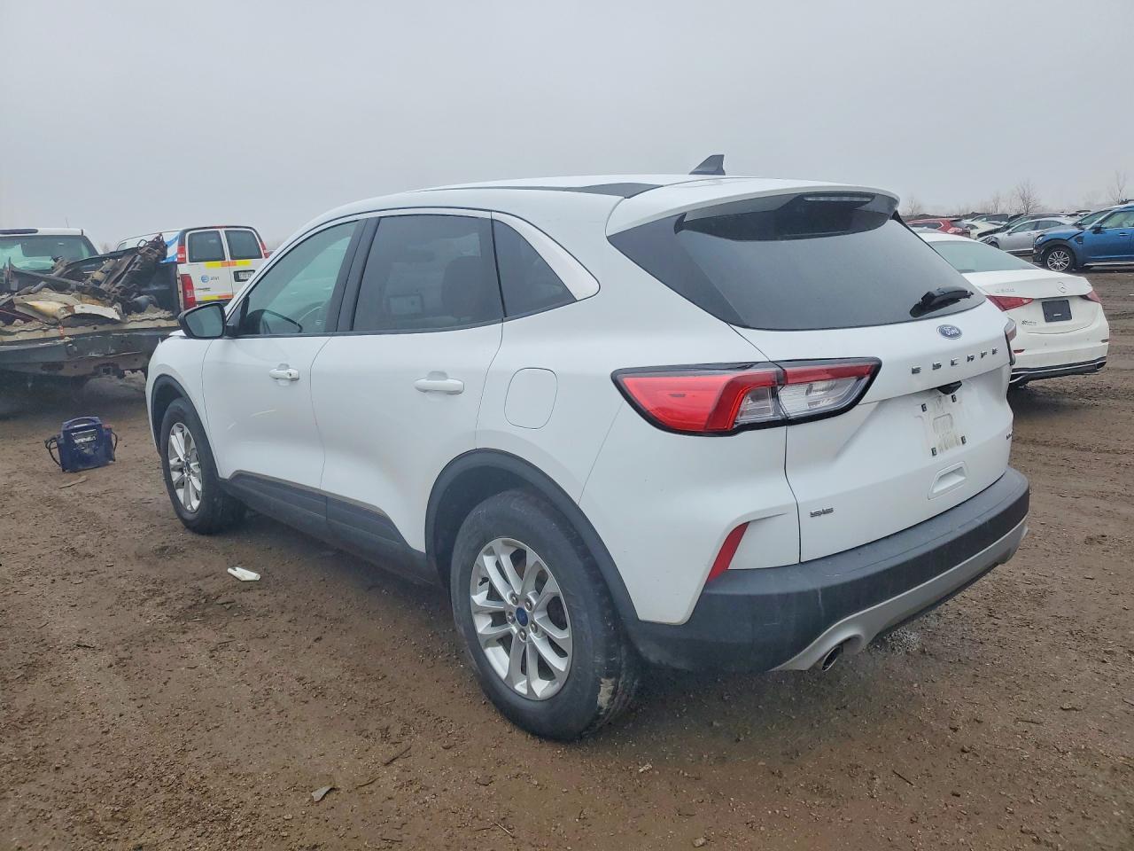 2022 Ford Escape Se - Фото 2