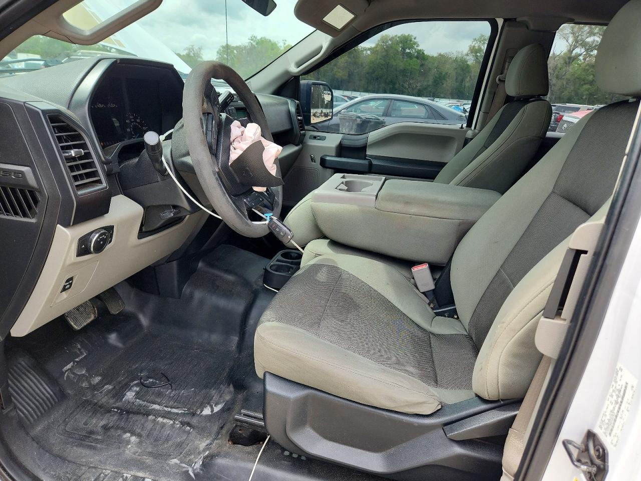 2015 Ford F150 Super Cab - Фото 7