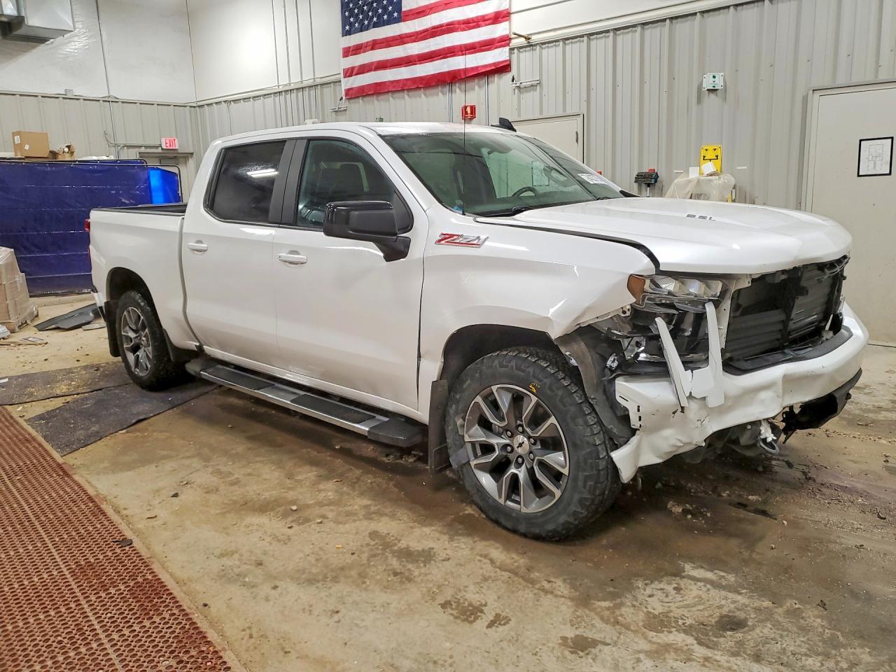 2020 Chevrolet Silverado K1500 Rst - Фото 4