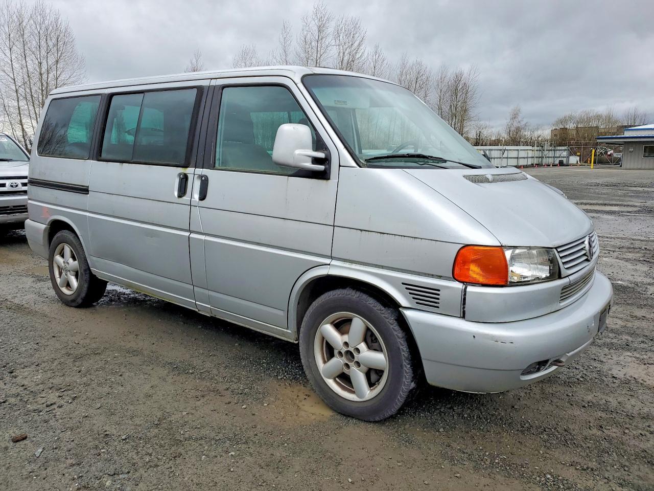 2001 Volkswagen Eurovan Mv - Image 4