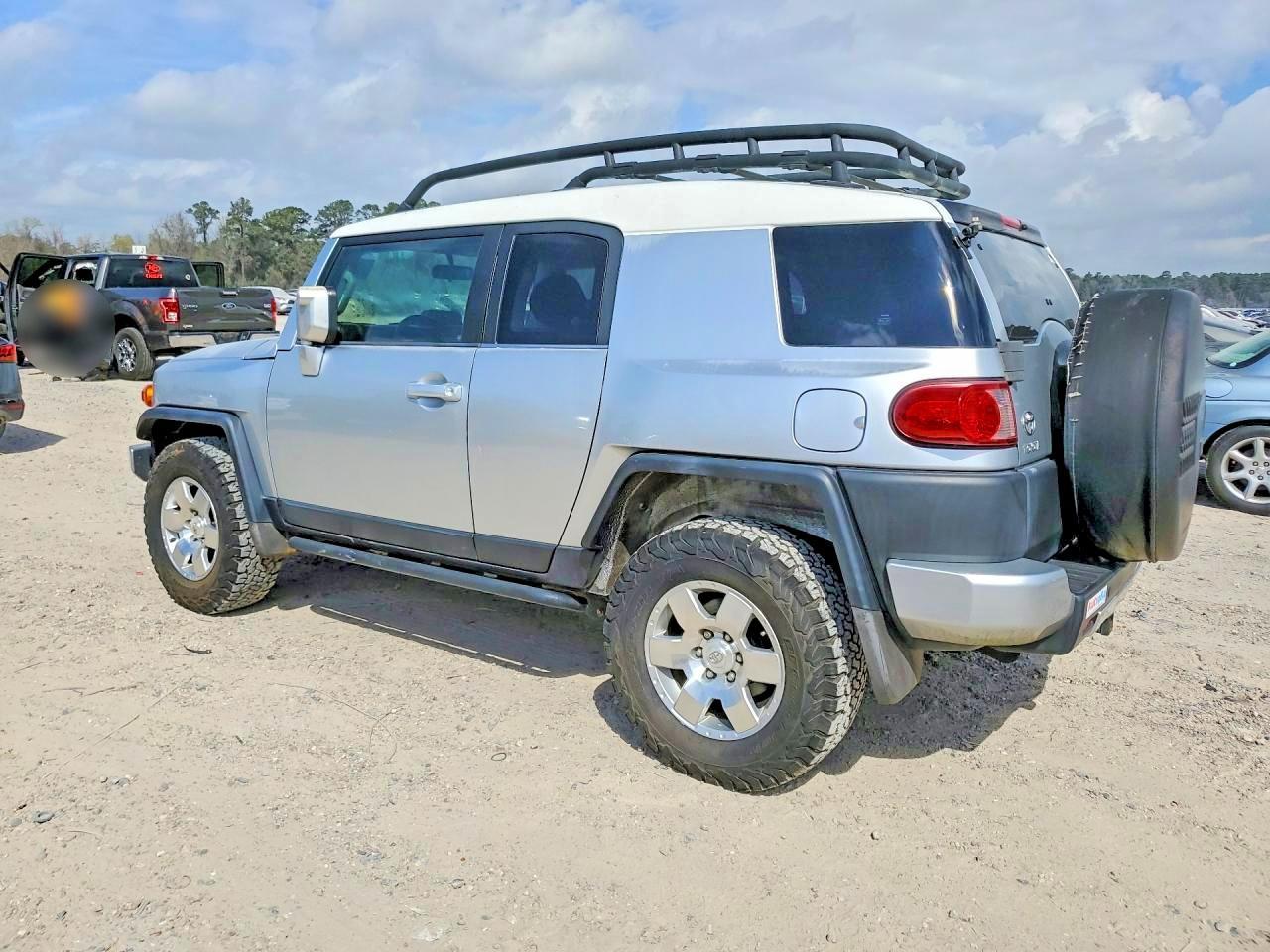 2008 Toyota Fj Cruiser Base - Фото 2