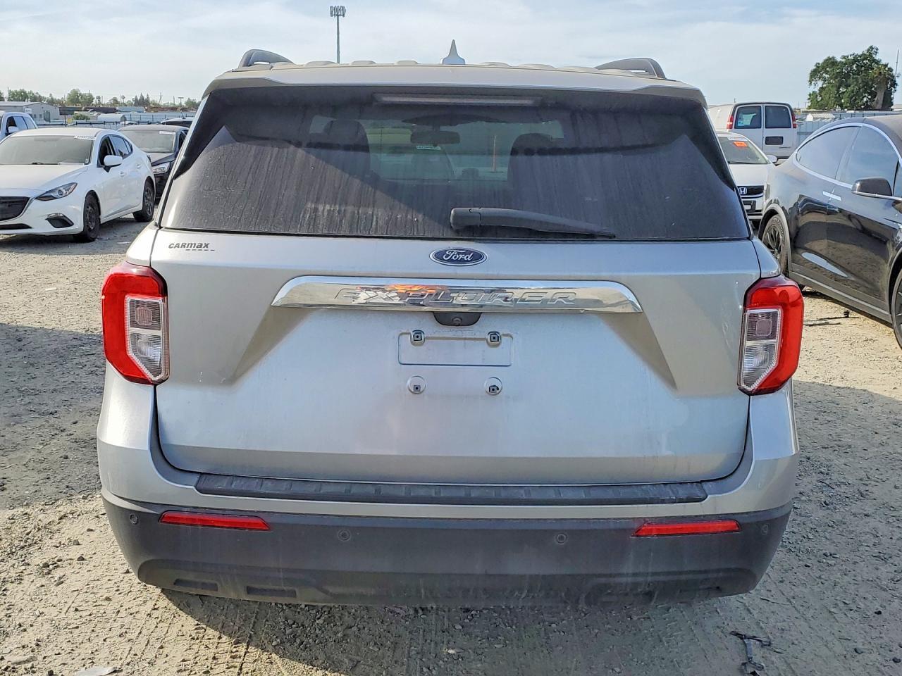 2020 Ford Explorer Xlt - Image 6