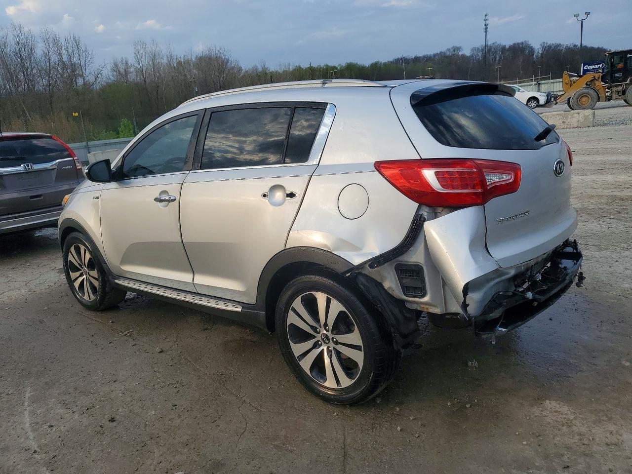 2011 Kia Sportage Ex - Image 2