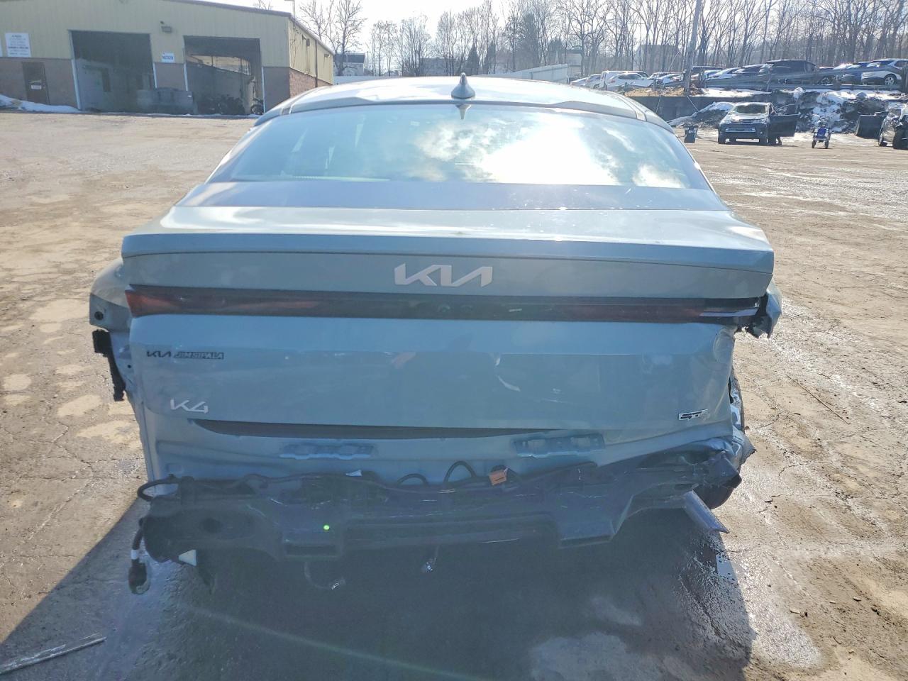 2025 Kia K4 Gt-Line - Image 6