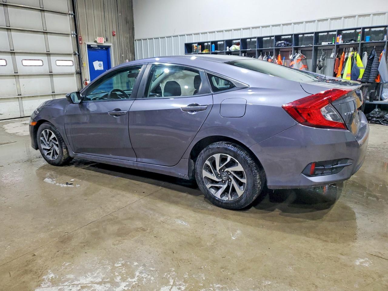 2016 Honda Civic Ex - Фото 2