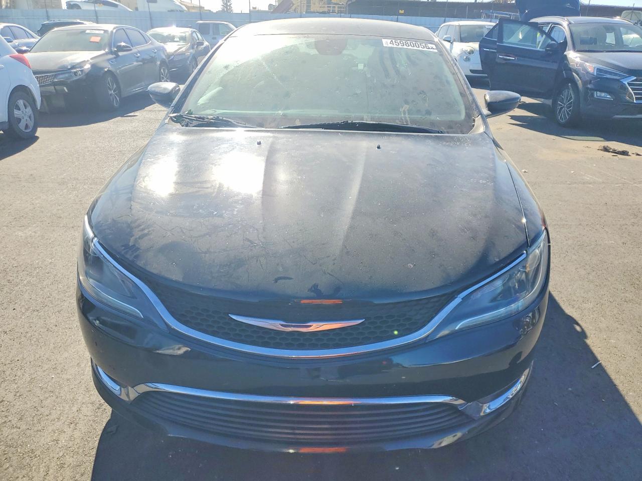2016 Chrysler 200 Limited - Image 5