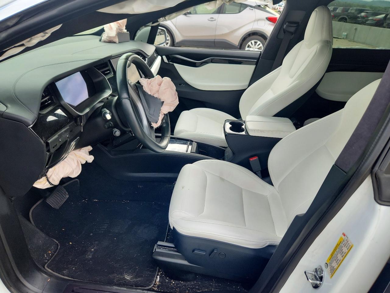 2020 Tesla Model X - Image 7