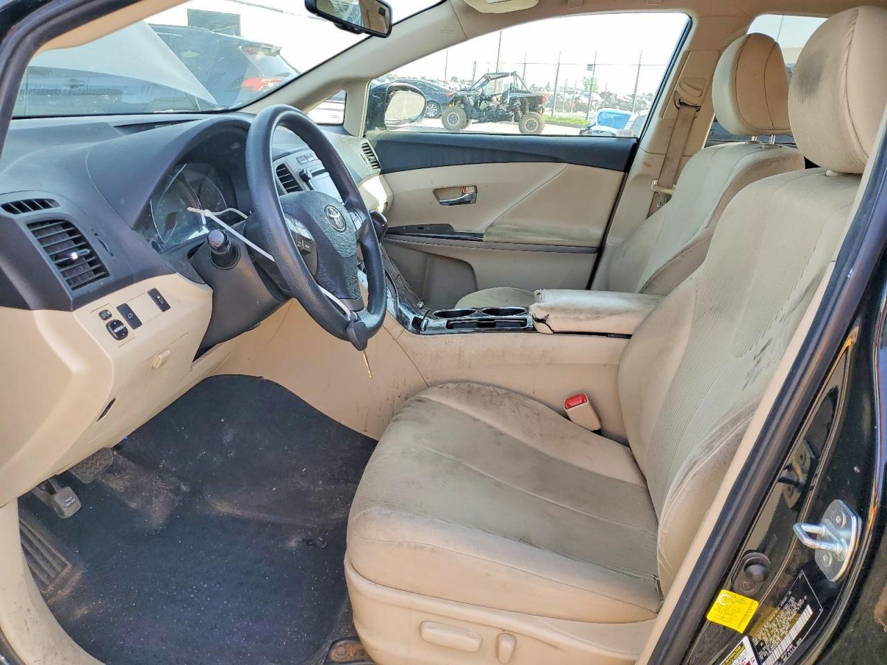 2012 Toyota Venza Le - Image 7