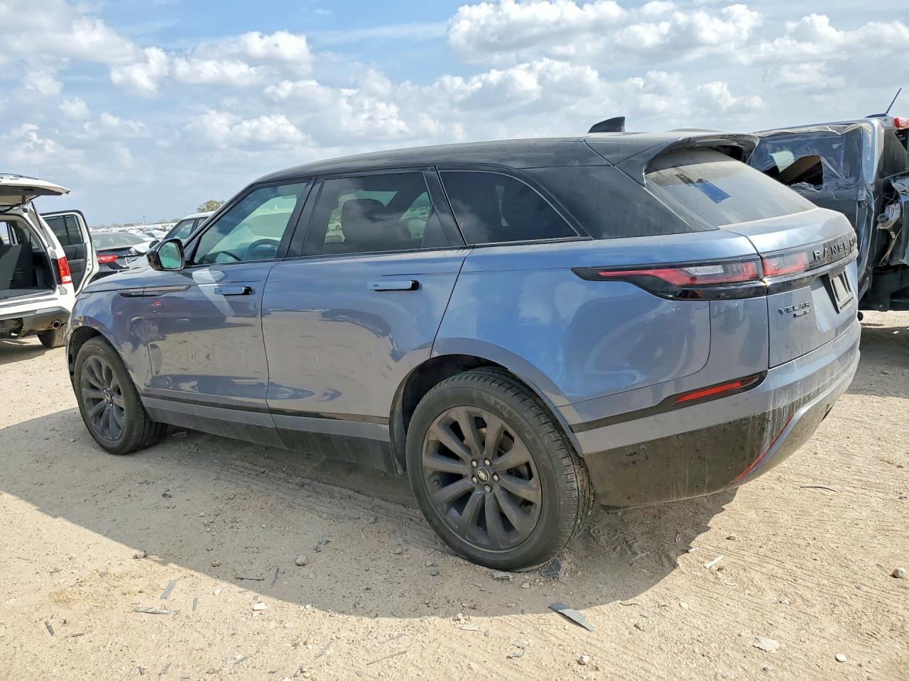 2019 Land Rover Range Rover Velar R-Dynamic Se - Image 2