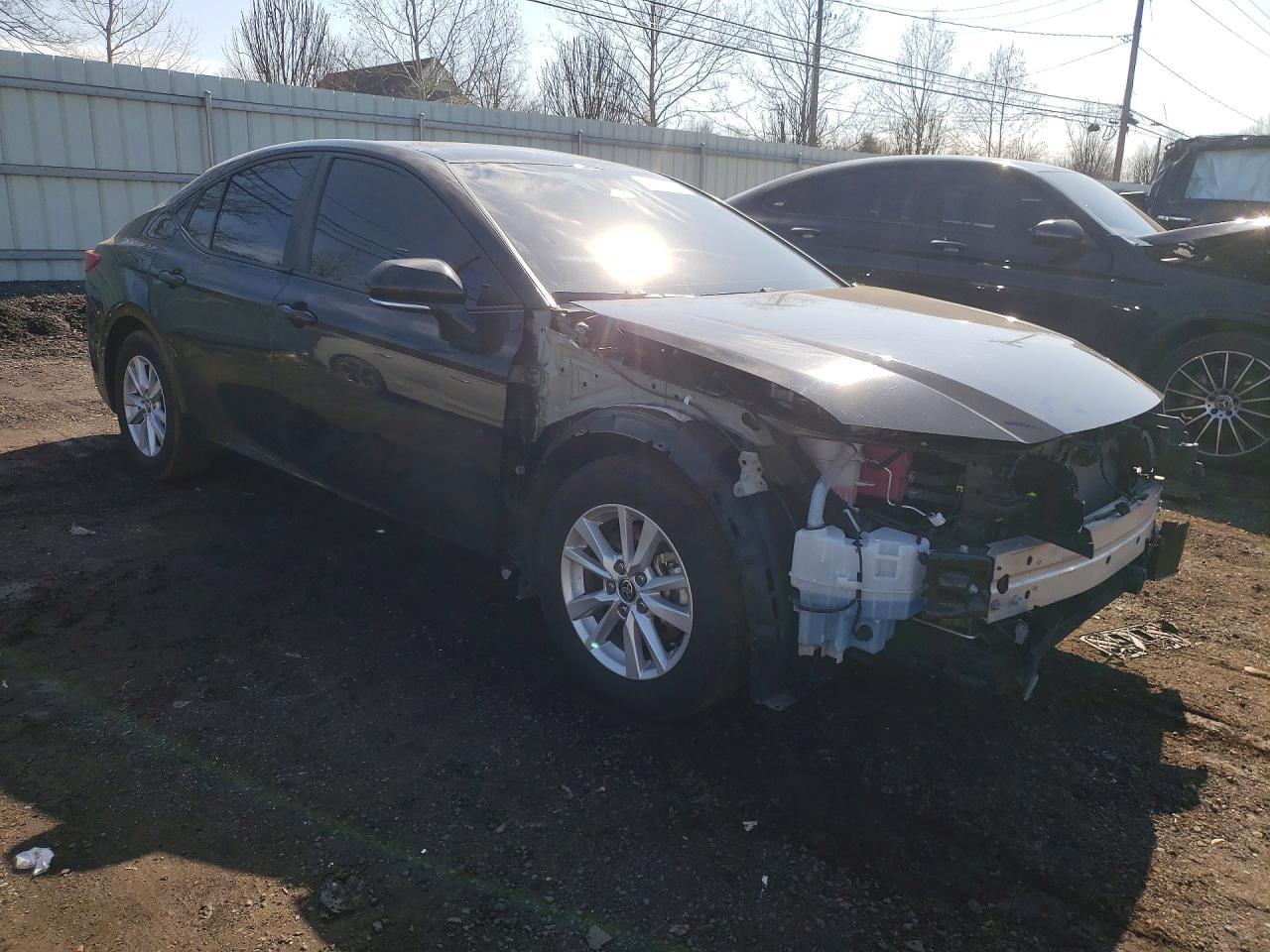 2025 Toyota Camry Le - Фото 4