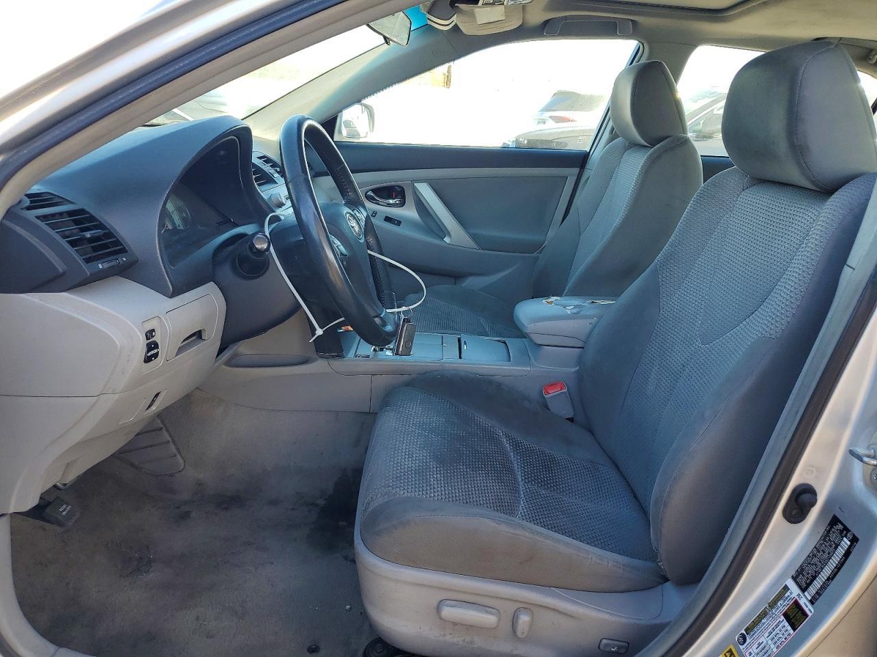 2011 Toyota Camry Se - Фото 7