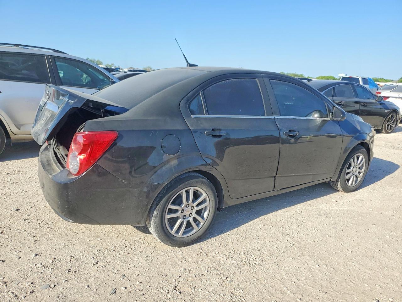 2012 Chevrolet Sonic Lt - Фото 3