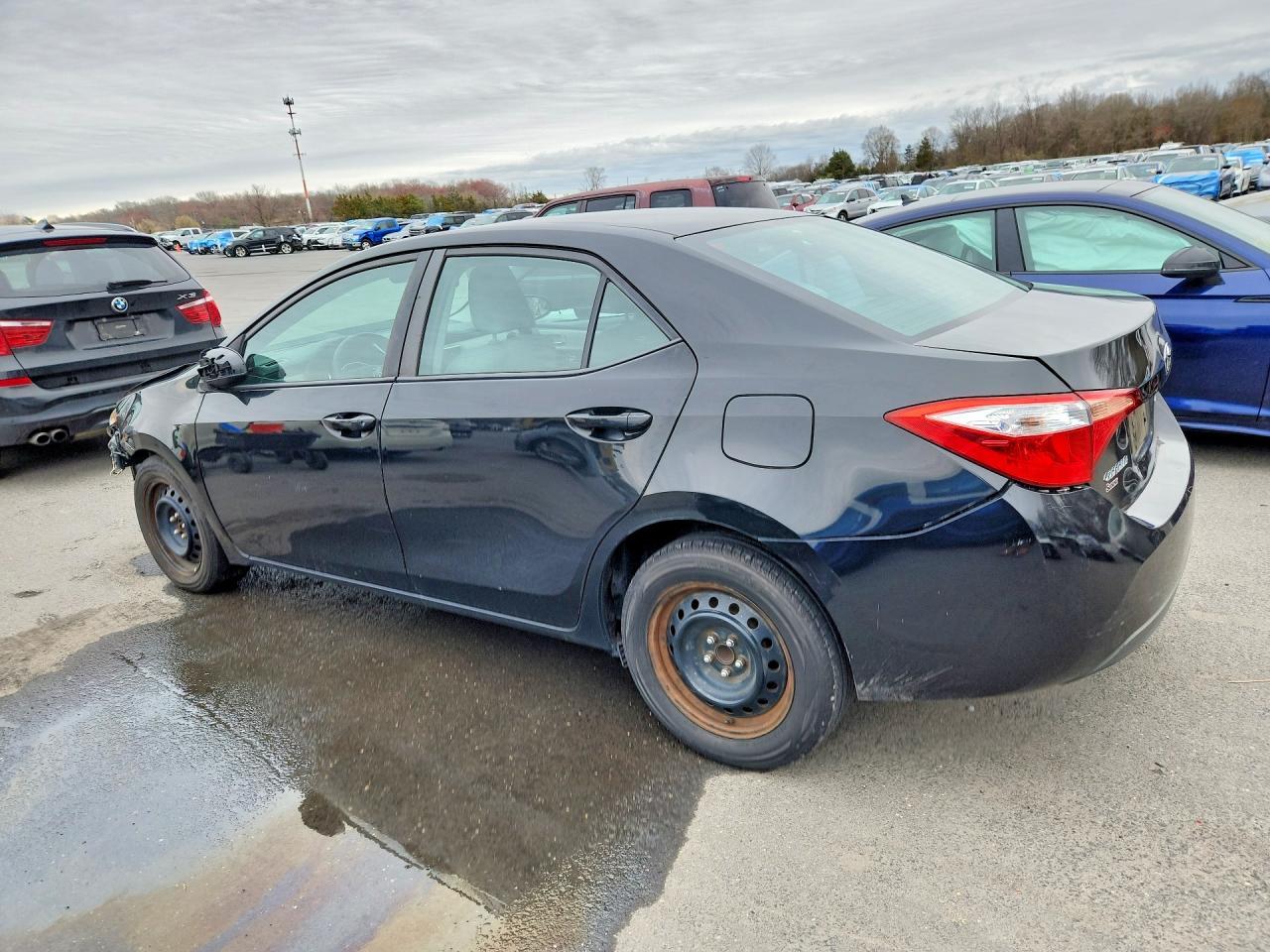 2017 Toyota Corolla Le - Image 2