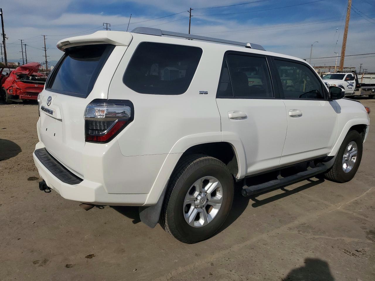 2018 Toyota 4Runner Sr5 - Фото 3