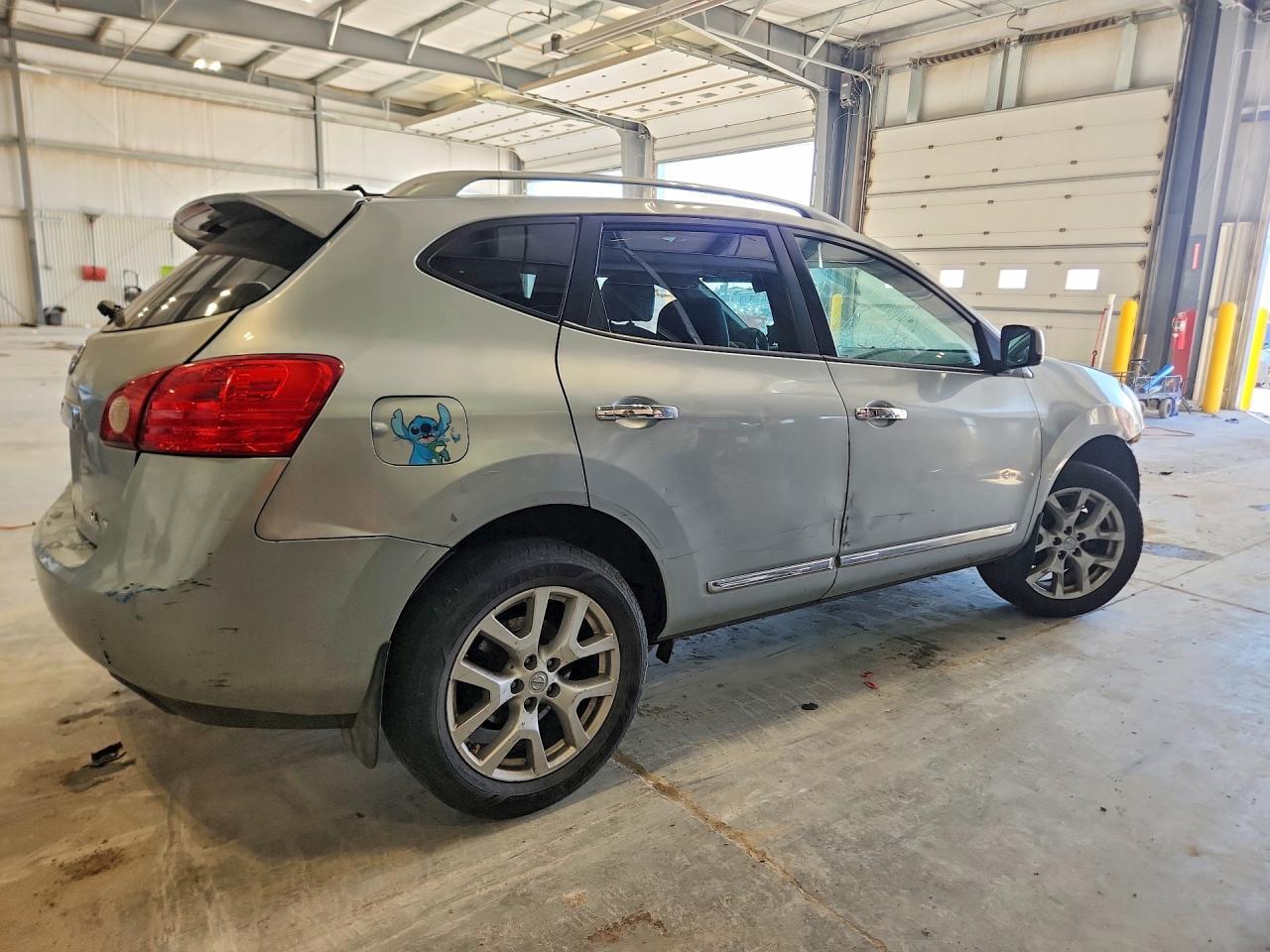 2011 Nissan Rogue S - Image 3