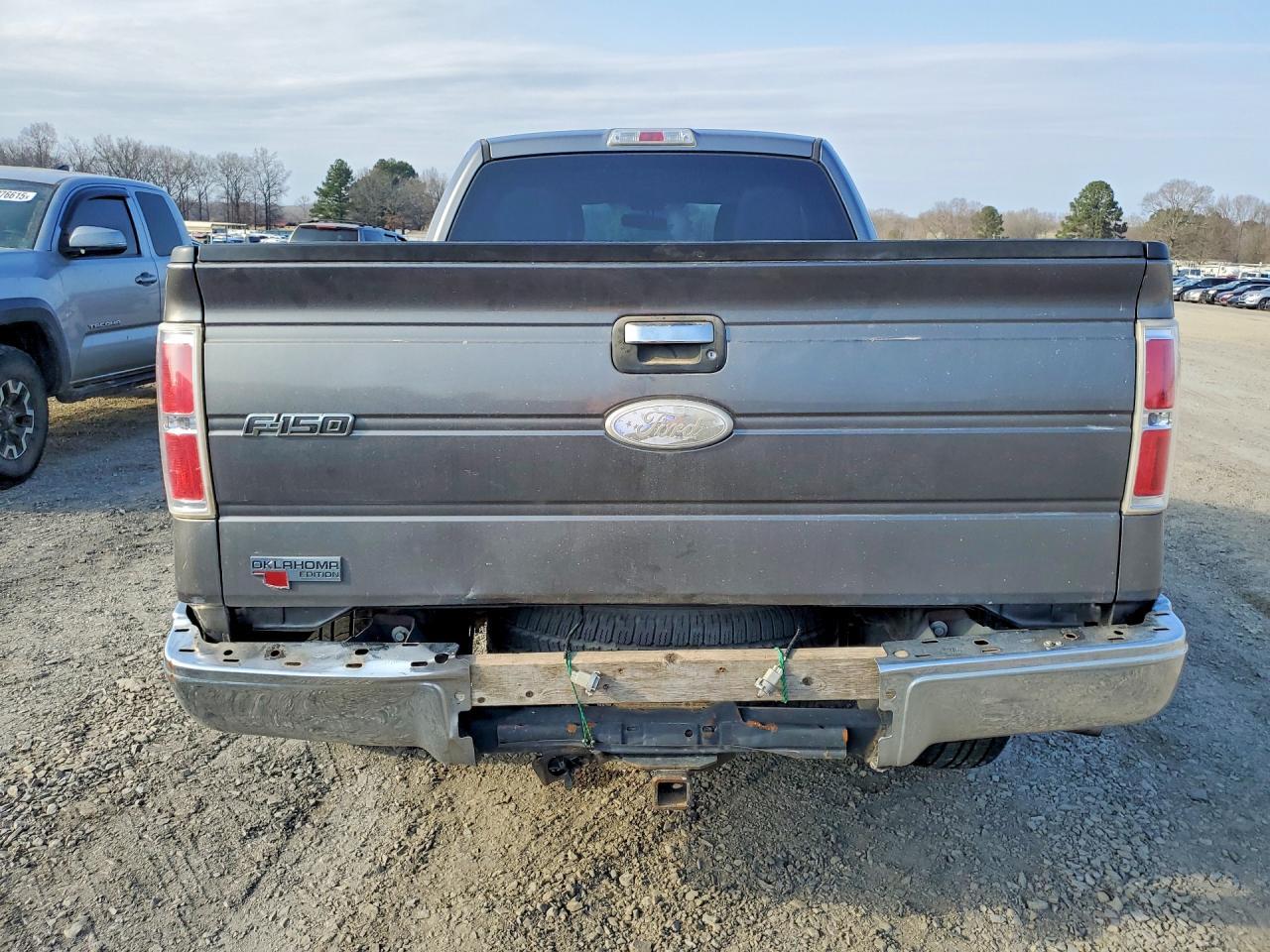 2011 Ford F150 Super Cab - Image 6