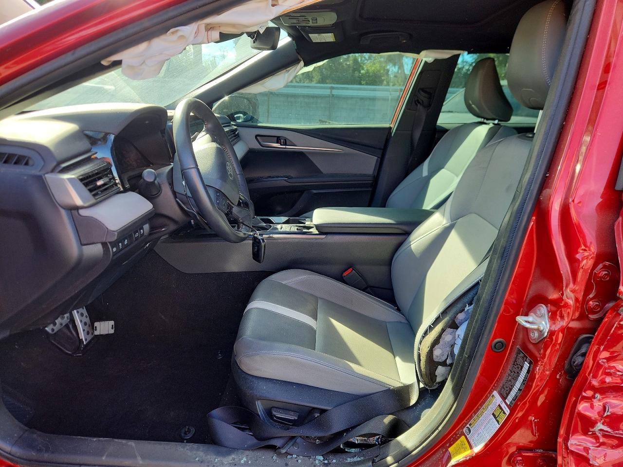 2025 Toyota Camry Se - Фото 7