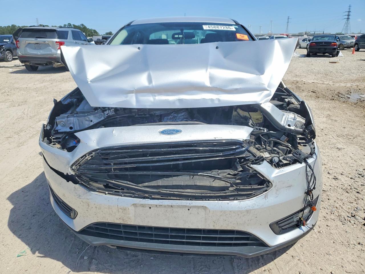 2018 Ford Focus Se - Image 5