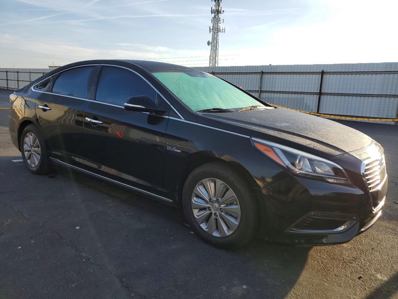 2017 Hyundai Sonata Hybrid Se - Фото 4