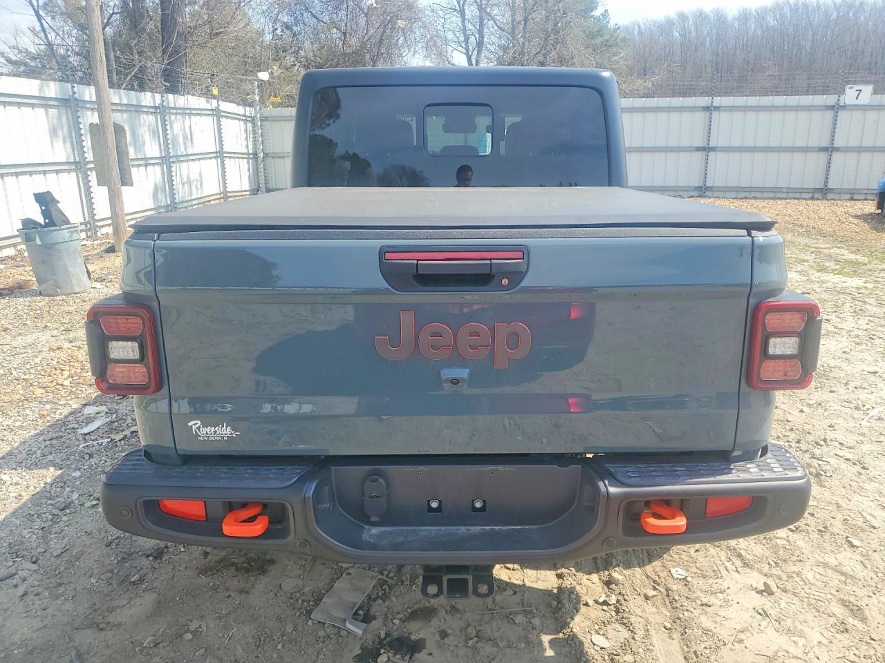 2025 Jeep Gladiator Mojave - Фото 6