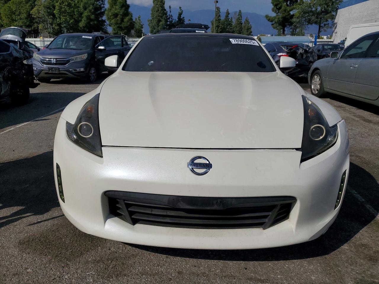 2016 Nissan 370Z Base - Фото 5