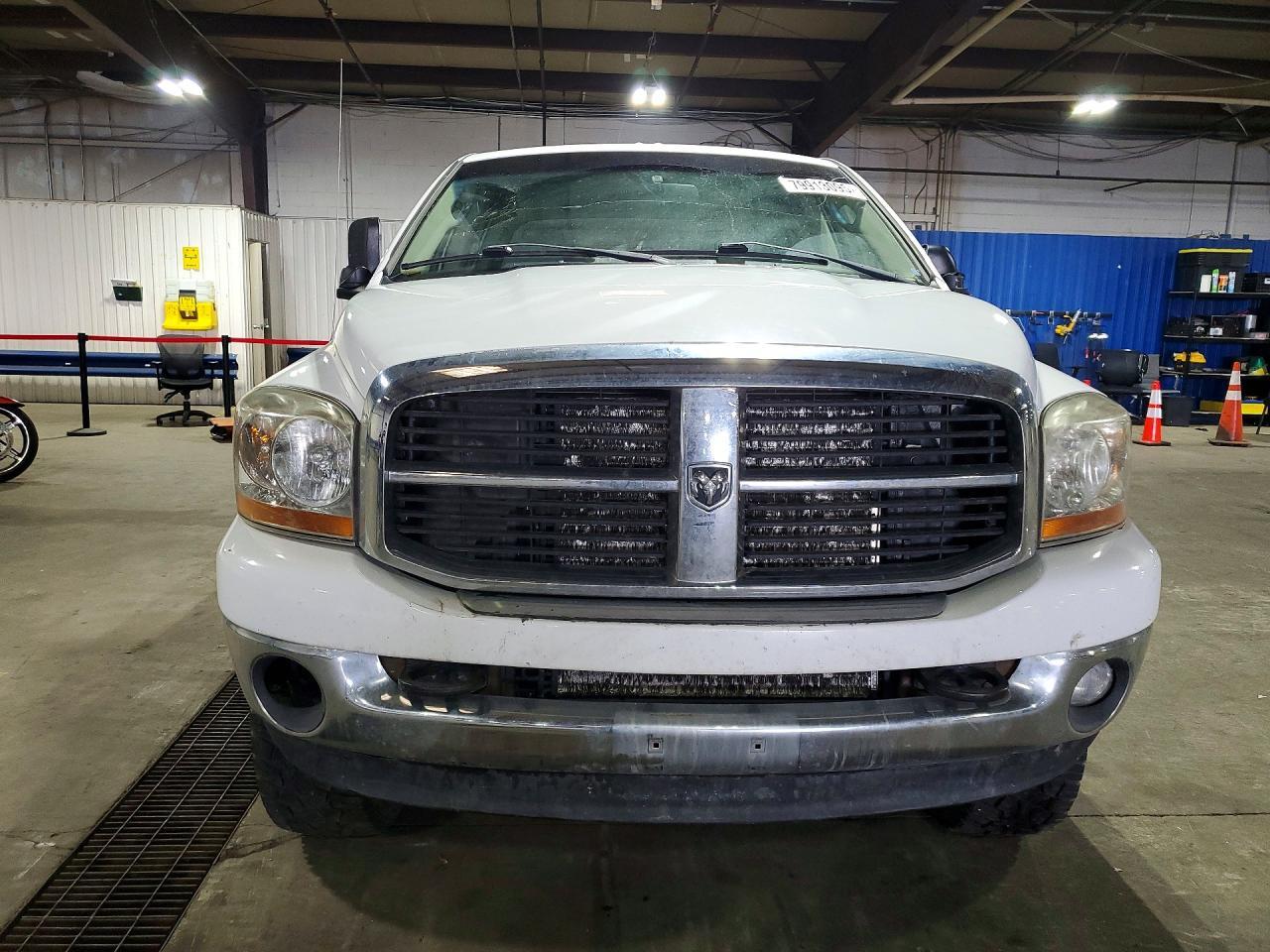 2006 Dodge Ram 3500 - Фото 5